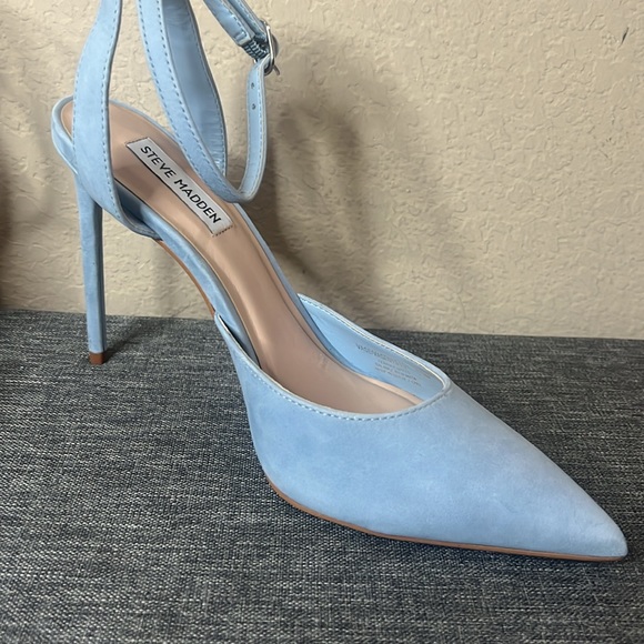 Light Blue Pointy Heels - Picture 2 of 10